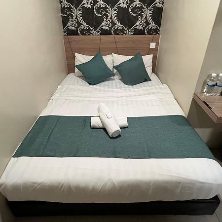 Kuantan Beserah Budget Hotel Экстерьер фото