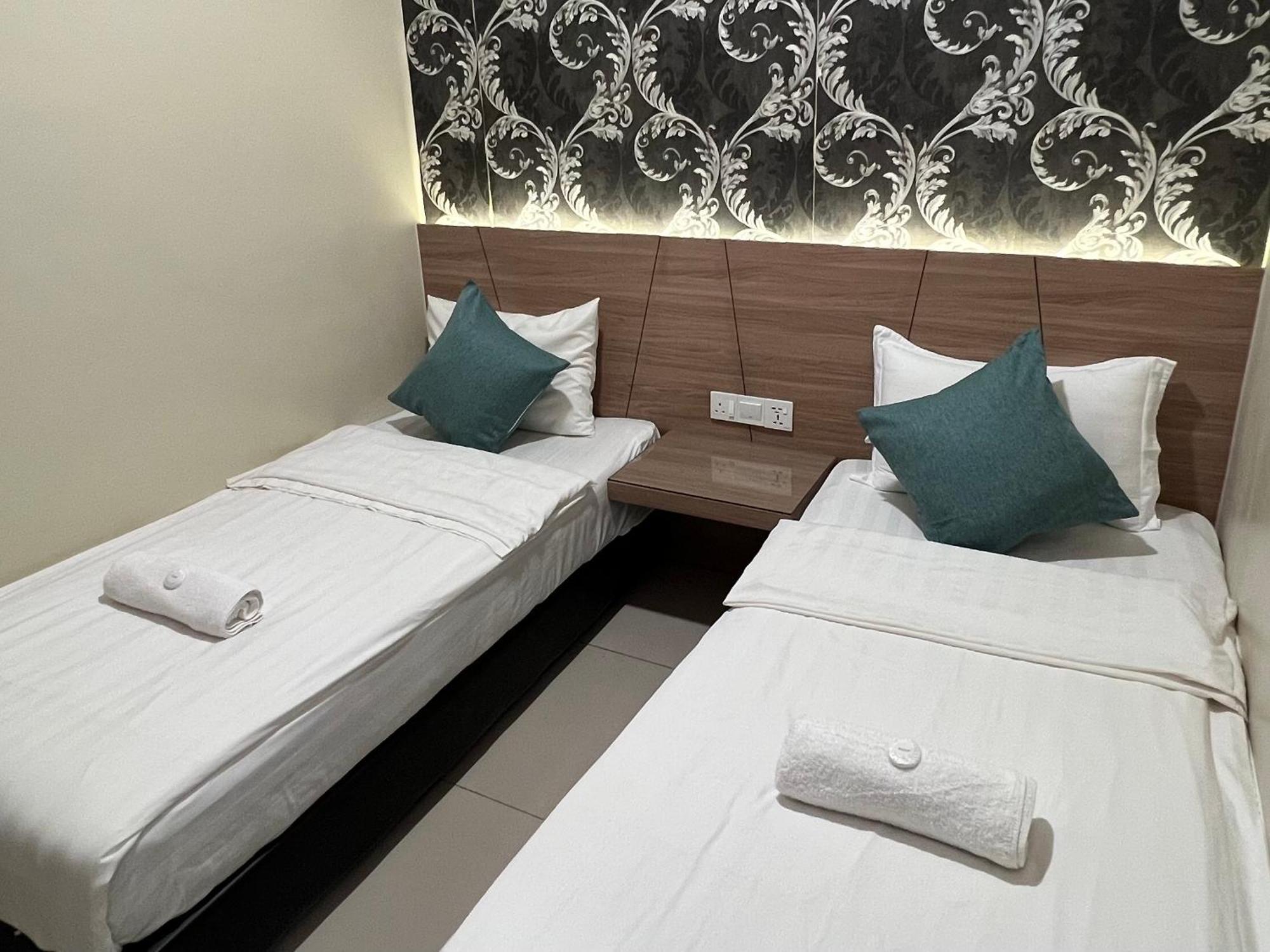 Kuantan Beserah Budget Hotel Экстерьер фото