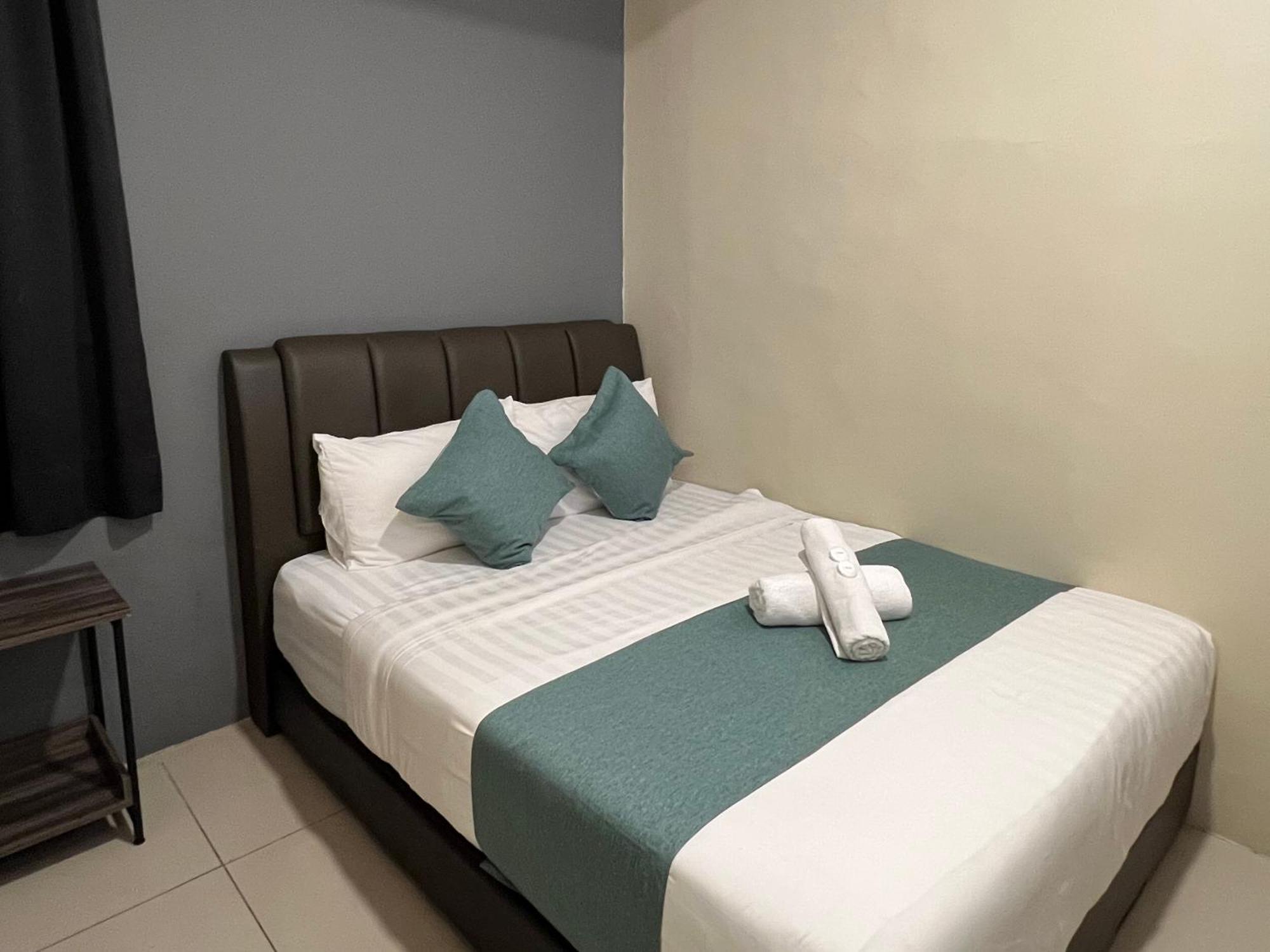 Kuantan Beserah Budget Hotel Экстерьер фото