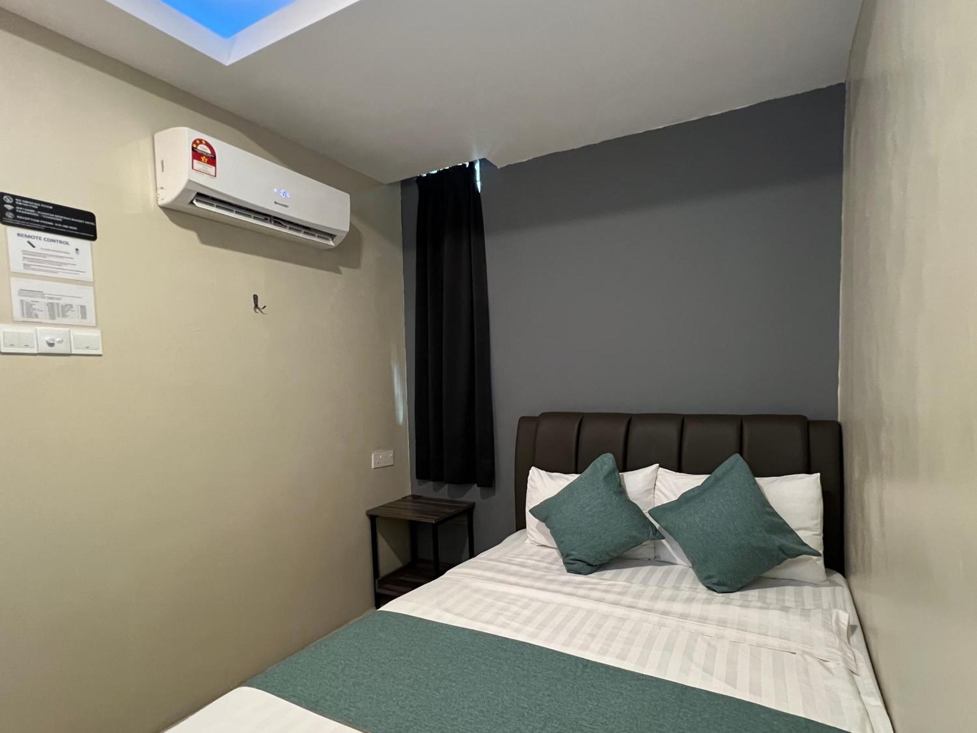 Kuantan Beserah Budget Hotel Экстерьер фото